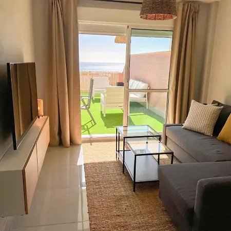 Apartment Cozy With Large Terrace