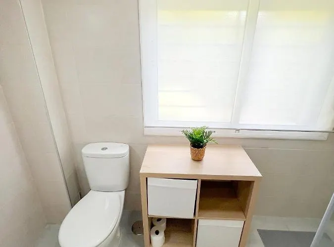 Cozy With Large Terrace *