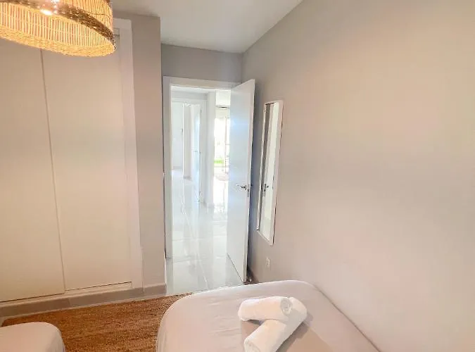 Cozy With Large Terrace Appartement