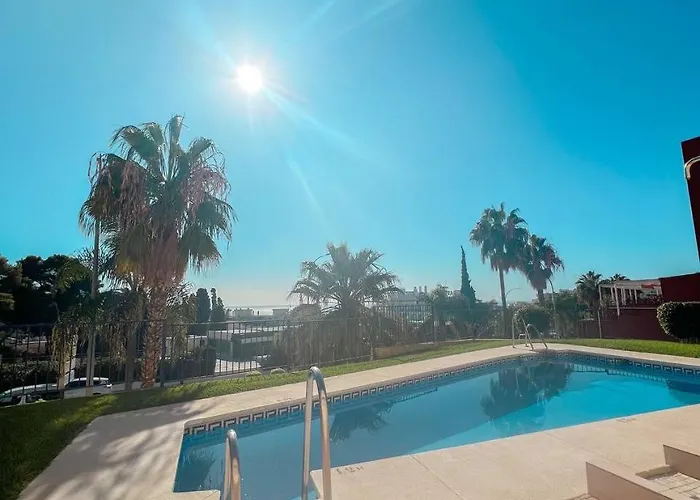 Cozy With Large Terrace *