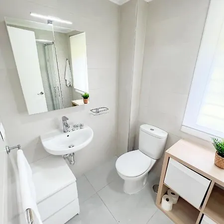 Cozy With Large Terrace Торремолинос