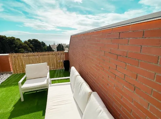 Cozy With Large Terrace Appartamento